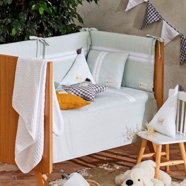 Colcha y protector cuna Provenza Verde