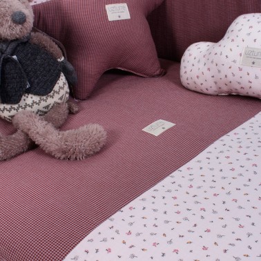 Colcha y protector Catalina Uzturre