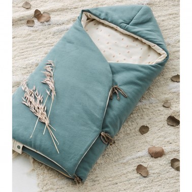 Saco arrullo con capucha Wonderland